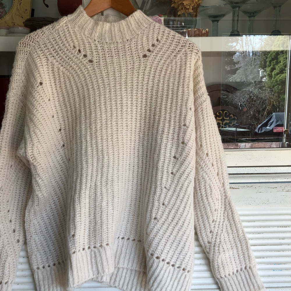 American Eagle High Neck Sweater